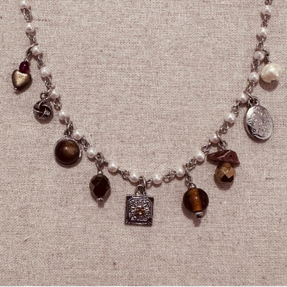 Vintage | Necklace | Limited Charm Faux Pearl Necklace - Picture 9 of 11